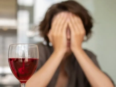 Małpki i papierosy pod lupą. Eksperci apelują o ostrzejsze regulacje