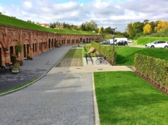 Groteskowa sytuacja w Warszawie. Wejście do parku tylko z kartą wstępu?