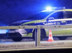 Wypadek na DK19 w Wandzinie. Czołowe zderzenie dwóch aut, są poszkodowani i utrudnienia w ruchu