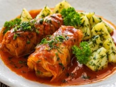 Gołąbki jak u babci. Przepyszny farsz, a kapusta delikatna i miękka