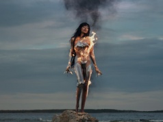 Loreen z singlem „Feels Like Heaven”. Współtworzyły go Ellie Goulding i Sia