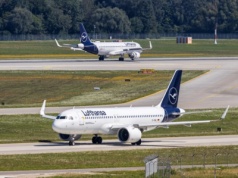 Lufthansa ogranicza powerbanki i stawia na superszybki internet