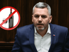 Dramatyczne wyznanie polskiego posła. Te słowa padły z mównicy przy pełnej sali. Przyznał się do tego