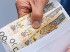 Polska emerytura dla obywateli Ukrainy budzi emocje. Mało kto zna prawdziwe zasady wypłacenia