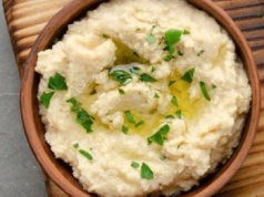 Czesi używają do smarowania chleba zamiast masła. Kremowa pasta naszpikowana błonnikiem