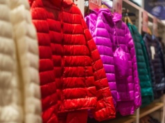 Sprzedawała ciuchy w internecie bez kasy. Jeden szczegół ją pogrążył