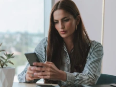 Telefon może podsłuchiwać rozmowy? Oto, jak to zatrzymać w kilku prostych krokach