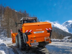 Amazone IceTiger Inox to rozsiewacz, ale do zastosowań zimowych. Zbiorniki od 1000 do 1900 litrów