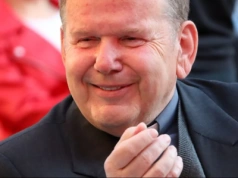 Ksiądz Lisowski na emeryturze - biskup wymienił kanclerza kurii w Legnicy