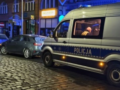 Kolejny pijany z partnerką (ZDJĘCIA)