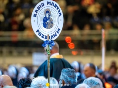 Przez całą noc słuchałem Radia Maryja. "Uważają, że mają tylko prawa. A gdzie szacunek?"