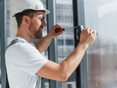 Rekordowe pieniądze na wymianę okien i ocieplenie. Można już składać wnioski