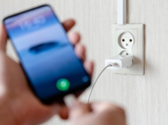 Telefony z baterią, które wytrzymają nawet tydzień bez ładowania