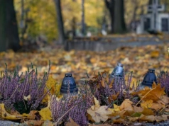 Wspomnienie o naszych bliskich, którzy odeszli w ostatnich dniach. Pogrzeby  z Jaworzna