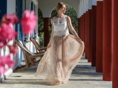 Koronka z polskiej wsi podbiła świat. Zdobiła suknie Diora i Beyoncé. „Niedługo wszystkie koronczarki będą jeździć bentleyami”