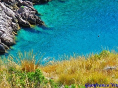 Zatoka, która nie chce być kurortem. Miejscowi pilnują jej przed turystami jak skarbu