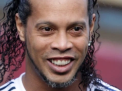 Ronaldinho jako piłkarz zachwycał cały świat. Teraz doczekał się własnego serialu