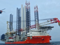 Wyścig z czasem na morzu. Ratownicy z Łeby i Darłowa uratowali mężczyznę z zawałem