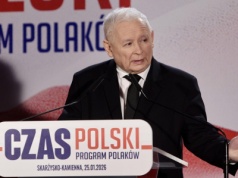 "To jest hańba". Jarosław Kaczyński grzmiał z mównicy