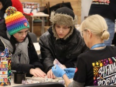 Kołobrzeg: "na brzuszki wrzucamy do puszki"