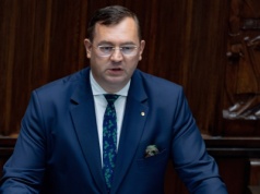 Afera z blokiem koło gospodarstwa. Minister rolnictwa zapowiada nową ustawę