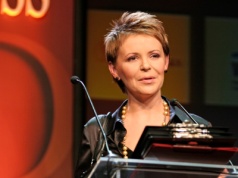 Wieloletni pracoholizm przypłaciła zdrowiem. Jak Justyna Pochanke wyszła z depresji?