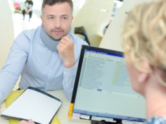 Kiedy wygasa prawo do darmowego leczenia na NFZ? Te sytuacje mogą cię zaskoczyć. Kluczowe 30 dni