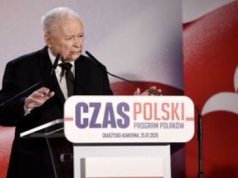 "Ale wstyd". Kaczyński uderza w premiera. I mówi: trzeba mieć cojones