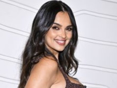 Klaudia El Dursi pozuje w BIKINI i zachwala chodzenie boso: "UZIEMIANIE SIĘ poprawia samopoczucie" (FOTO)