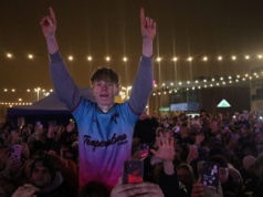 Gwiazda lubelskiego 43. Finału WOŚP przyciągnęła tłumy. Skolim rozgrzał atmosferę przed sceną