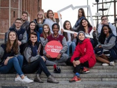 Rząd Tuska chce, by polskie uczelnie stały się rozsadnikami imigrantów