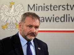 Żurek reaguje na wpis Tarczyńskiego o strzelaninie w Minneapolis. "Jestem porażony"