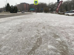 W Kołobrzegu władze miasta apelują o pozostanie w domach