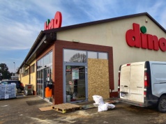 HUK, SZKŁO I GOŁOLEDŹ. PORANNA DRAMA W DINO!