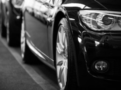 Znana wypożyczalnia samochodów bankrutuje. Branża w szoku, rozpoczęto sprzedaż 10 tysięcy aut