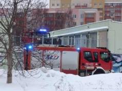 Z budynku wydobywał się dym. Pożar w kompleksie garażowym w Lublinie