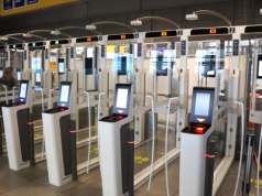 Lotnisko Chopina. Szybciej i sprawniej przez granicę – 15 bramek ABC nowej generacji