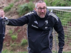 Niezły kocioł w Chinach. A w samym środku... Marek Papszun