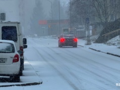 Kolejne ostrzeżenia od IMGW. Wtorek ze śniegiem i mgłami