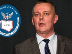 Były wiceszef ABW wyrzucony dyscyplinarnie. Brał udział w "patriotycznej domówce" PiS