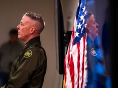 Trump sprząta po tragedii w Minneapolis. Media: Przywódca agentów wycofany