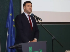 8,7 mld euro dla polskich rolników. Pieniądze trafią szybciej, niż planowano