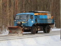 Lublin: Trwa intensywna akcja służb drogowych, są opóźnienia na liniach podmiejskich