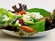 Jak schudnąć bez zbędnych restrykcji? Plan na 3 miesiące