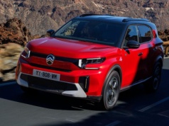 Nowy Citroën C3 Aircross to „dobrze dobrane połączenie praktyczności, wyposażenia i ceny”. Mały Crossover Roku 2026
