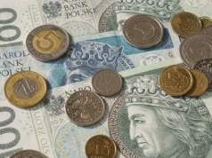 Tak zabezpieczysz pieniądze na wypadek wybuchu wojny. Mało kto ma pojęcie