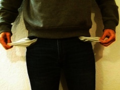 Stopa bezrobocia rejestrowanego wyniosła 5,7% w grudniu