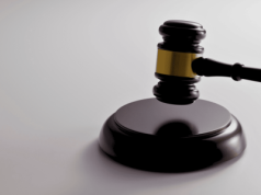 Frankowicze czekają latami na pierwszą rozprawę. Co naprawdę dzieje się w sądzie we Wrocławiu