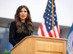 Tragiczna seria w Minneapolis. Kongresmeni domagają się impeachmentu