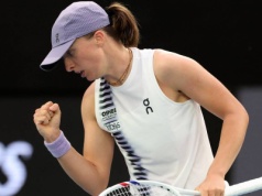 Australian Open: Iga Świątek - Jelena Rybakina. Relacja live i wynik na żywo online